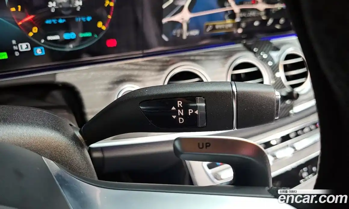 Mercedes-Benz E-Class 2023 3.0 Автомат в Москве № 219371, фото 20