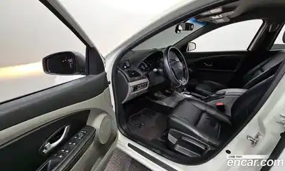 Renault SM3 2011 1.6 Автомат в Москве № 222244, миниатюра 10