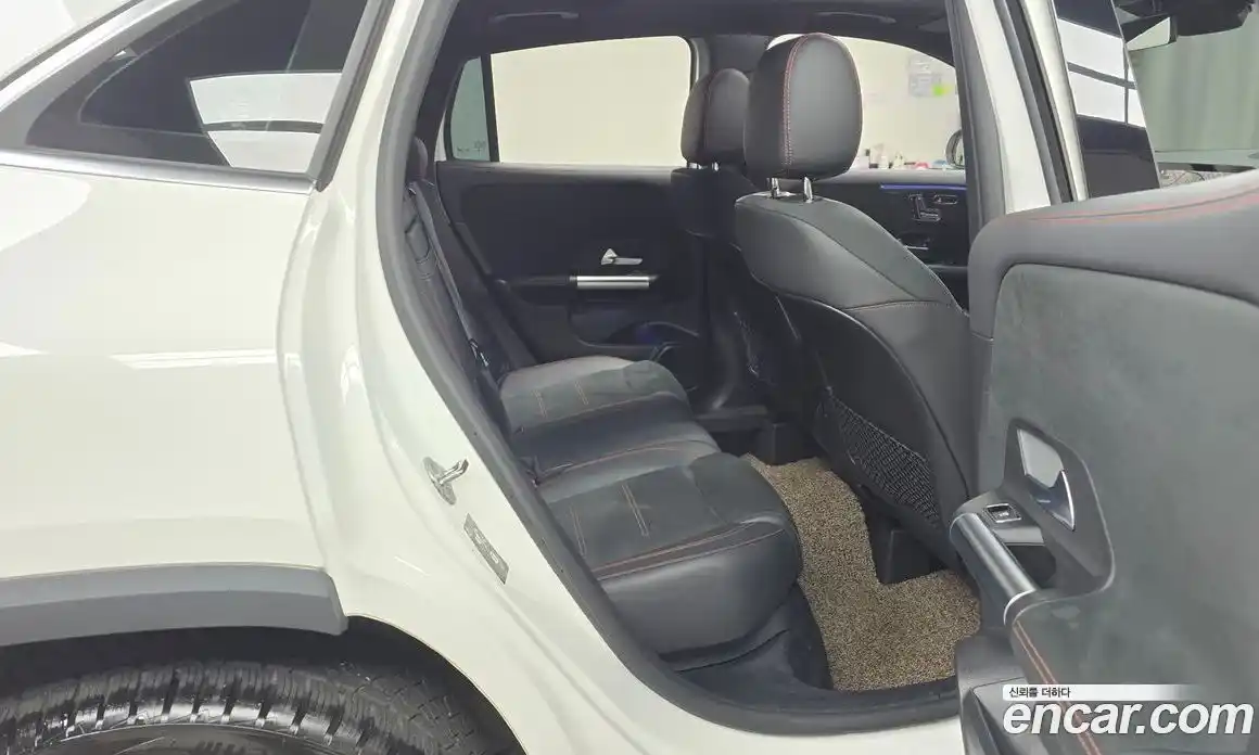 Mercedes-Benz GLA-Class 2023 2.0 Автомат в Москве № 222547, фото 16