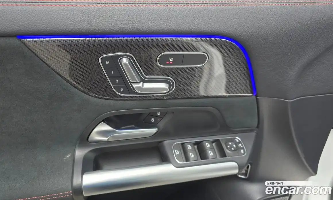 Mercedes-Benz GLA-Class 2023 2.0 Автомат в Москве № 222547, фото 17