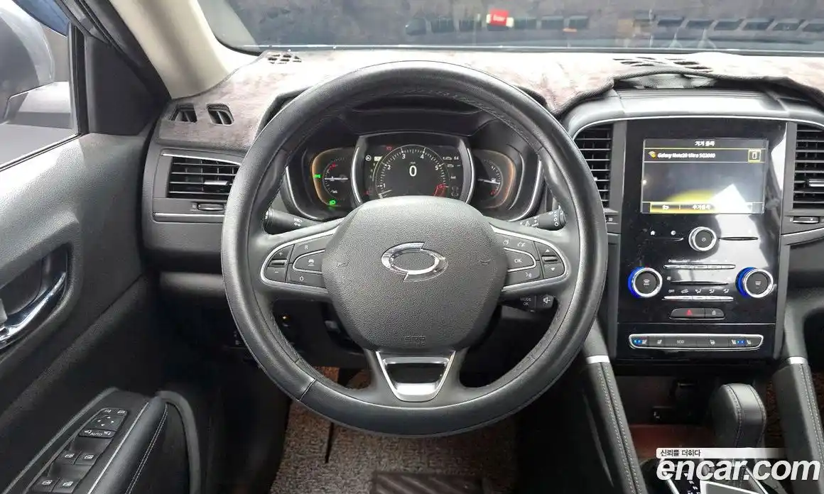 Renault QM6 2023 2.0 Автомат в Москве № 222768, фото 13