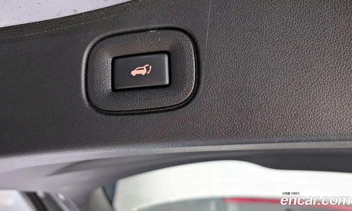 Renault QM6 2023 2.0 Автомат в Москве № 222768, фото 20