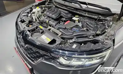 Renault QM6 2023 2.0 Автомат в Москве № 222768, миниатюра 6