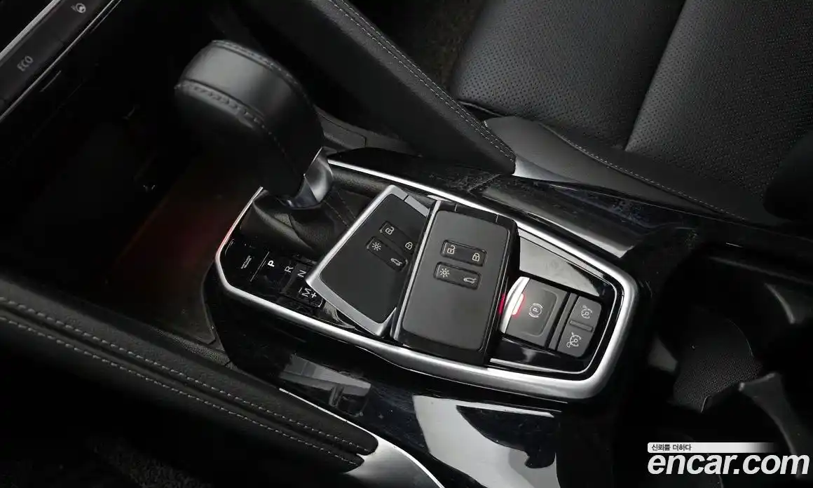 Renault QM6 2023 2.0 Автомат в Москве № 222768, фото 9