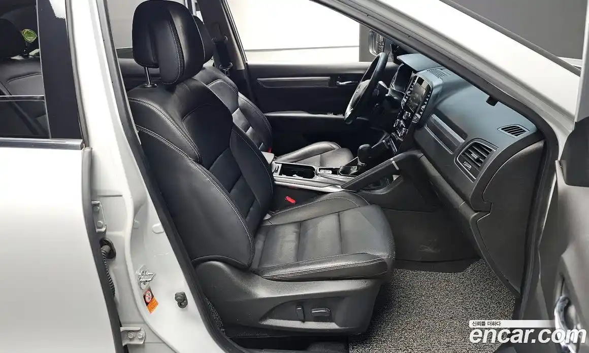 Renault QM6 2018 2.0 Автомат в Москве № 223322, фото 19