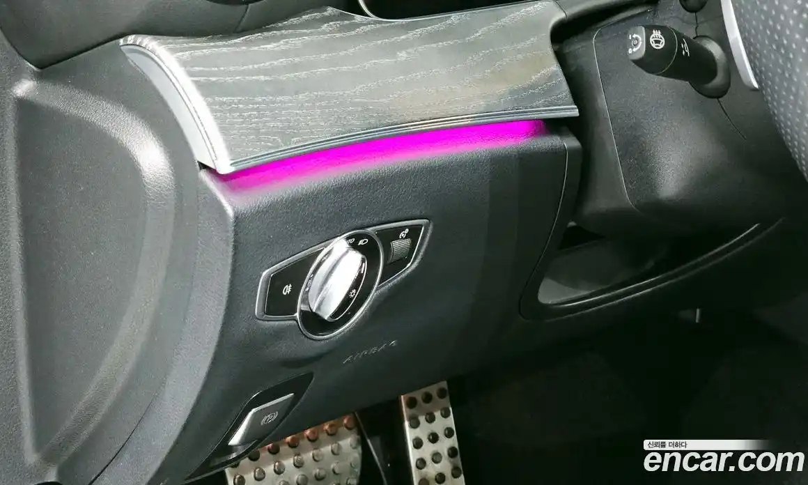 Mercedes-Benz E-Class 2022 2.0 Автомат в Москве № 224468, фото 4