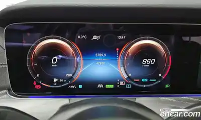 Mercedes-Benz E-Class 2022 2.0 Автомат в Москве № 224468, миниатюра 8