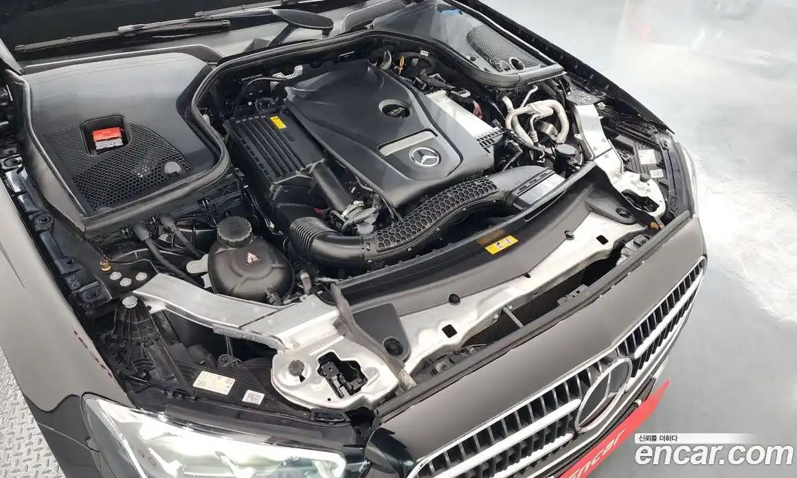 Mercedes-Benz E-Class 2023 2.0 Автомат в Москве № 224771, фото 12