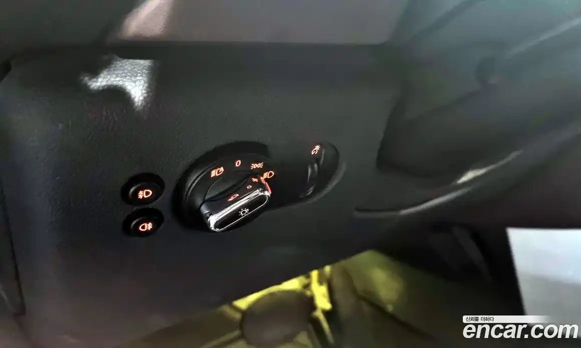 Mini Cooper 2015 1.5 Автомат в Москве № 224815, фото 16