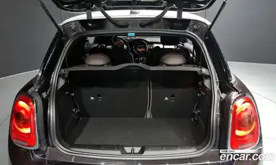 Mini Cooper 2015 1.5 Автомат в Москве № 224815, миниатюра 10