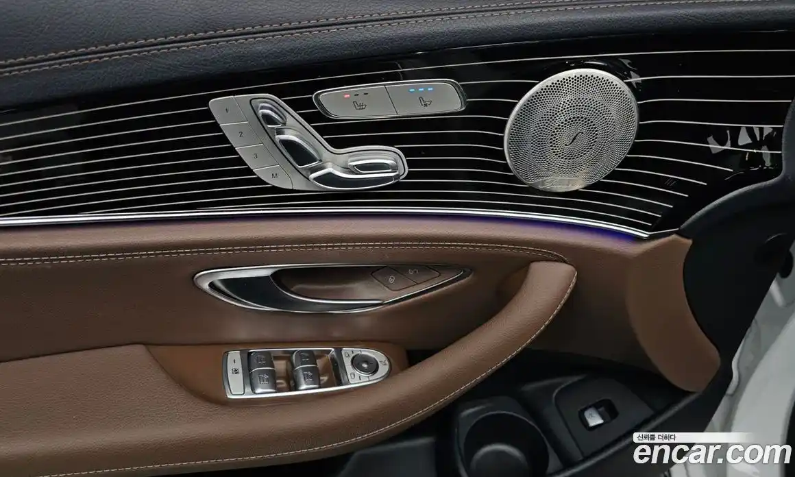 Mercedes-Benz E-Class 2021 3.0 Автомат в Москве № 224987, фото 19