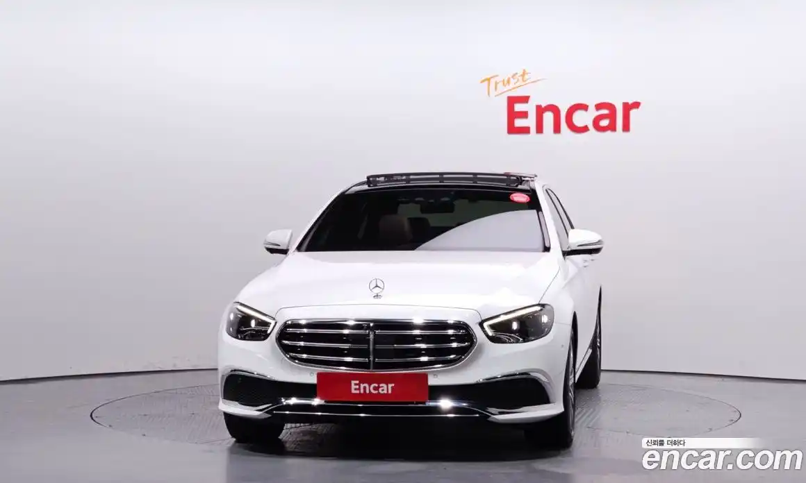 Mercedes-Benz E-Class 2021 3.0 Автомат в Москве № 224987, фото 3