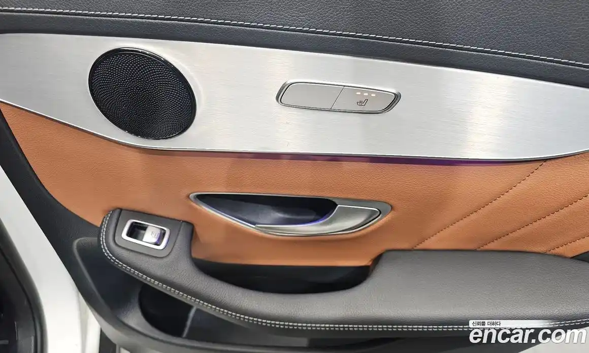 Mercedes-Benz GLC-Class 2023 3.0 Автомат в Москве № 225066, фото 18