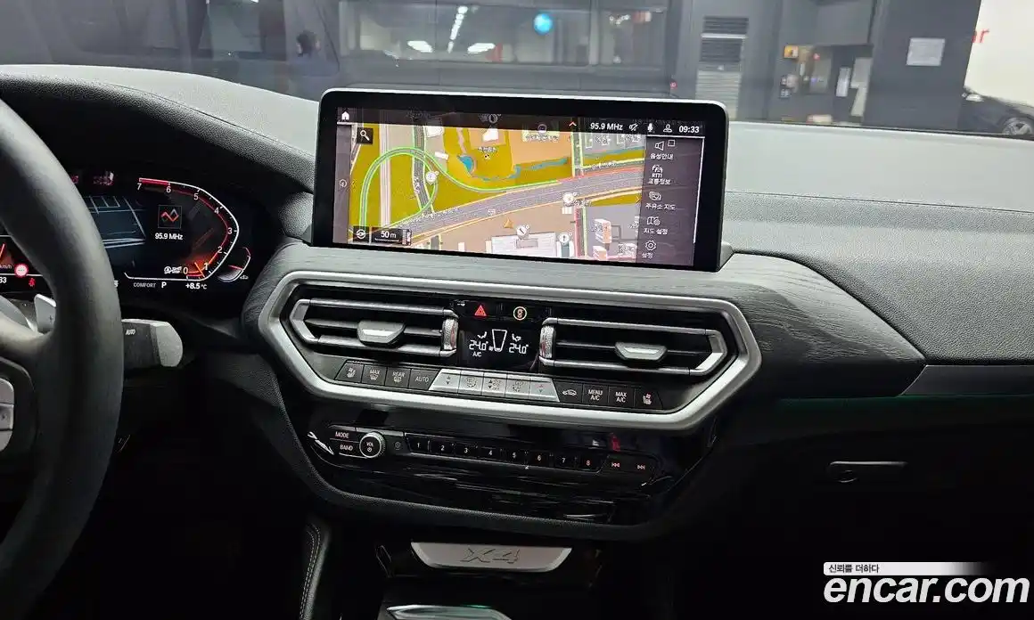 BMW X4 2024 2.0 Автомат в Москве № 228540, фото 3