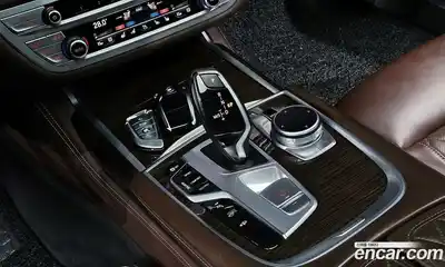 BMW 7-Series 2020 3.0 Автомат в Москве № 229194, миниатюра 2