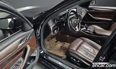 BMW 5-Series 2018 2.0 Автомат в Москве № 229329, миниатюра 11