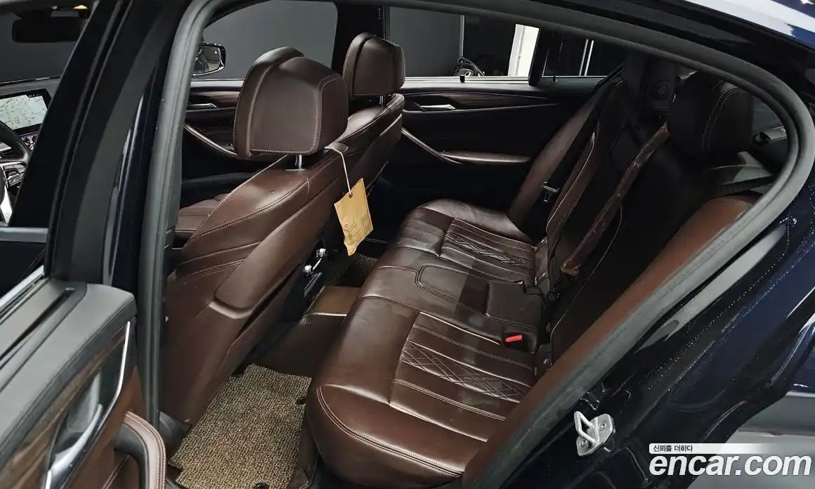 BMW 5-Series 2018 2.0 Автомат в Москве № 229329, фото 12