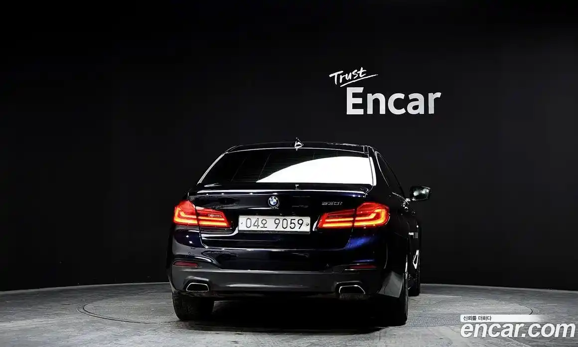 BMW 5-Series 2018 2.0 Автомат в Москве № 229329, фото 4