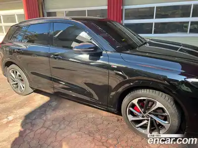 Audi Q5 2025 2.0 Автомат в Москве № 230265, миниатюра 4