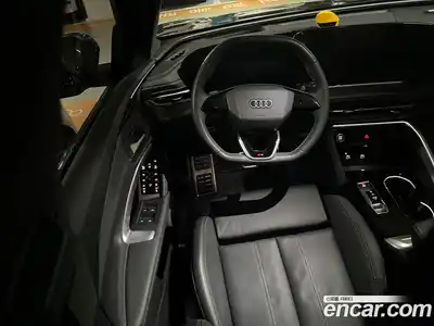 Audi Q5 2025 2.0 Автомат в Москве № 230265, миниатюра 5