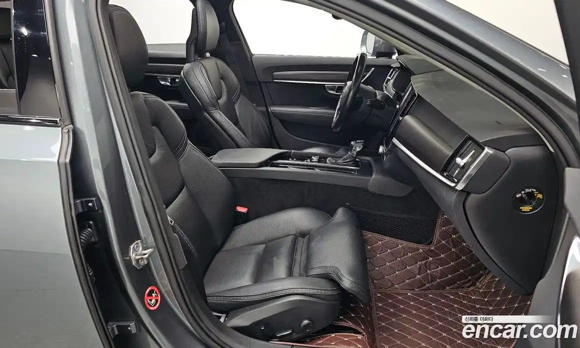 Volvo V90 2018 2.0 Автомат в Москве № 230672, фото 19