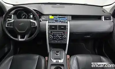 Land Rover Discovery Sport 2017 2.0 Автомат в Москве № 231292, миниатюра 11