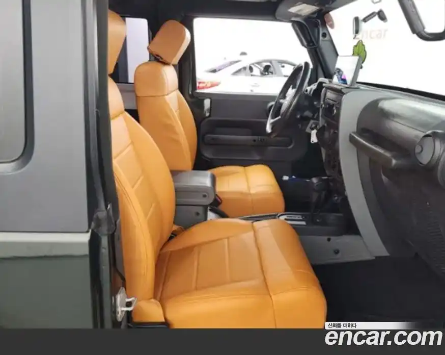 Jeep Wrangler 2010 2.8 Автомат в Москве № 232675, фото 17