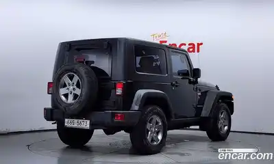 Jeep Wrangler 2010 2.8 Автомат в Москве № 232675, миниатюра 2