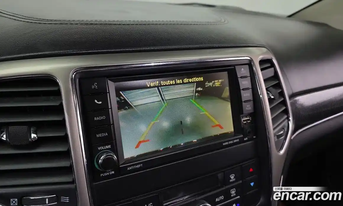 Jeep Cherokee 2013 3.0 Автомат в Москве № 232749, фото 19