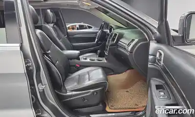 Jeep Cherokee 2013 3.0 Автомат в Москве № 232749, миниатюра 7