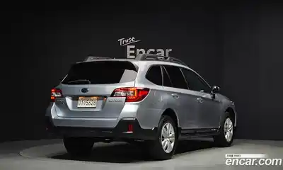 Subaru Outback 2019 2.5 Автомат в Москве № 236165, миниатюра 2