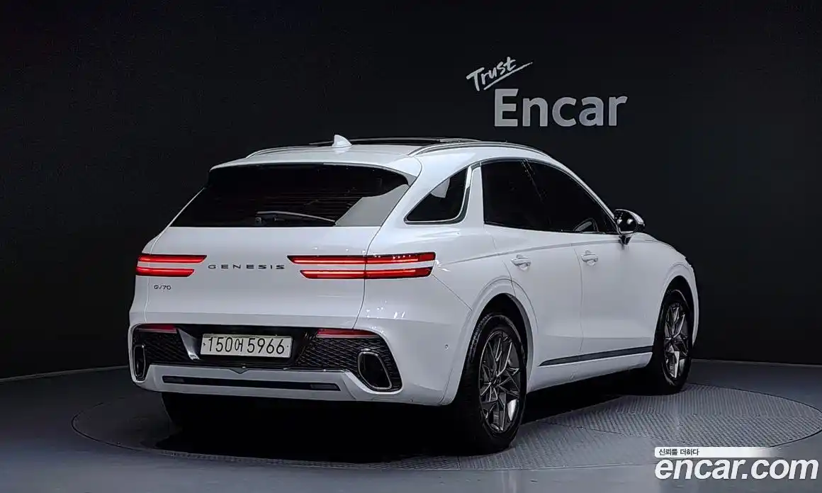 Genesis GV70 2022 2.5 Автомат в Москве № 23847, фото 15