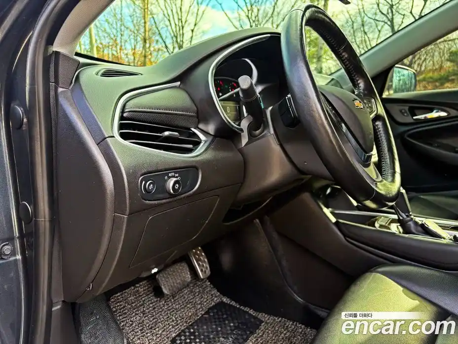 Chevrolet Malibu 2017 2.0 Автомат в Москве № 241244, фото 14