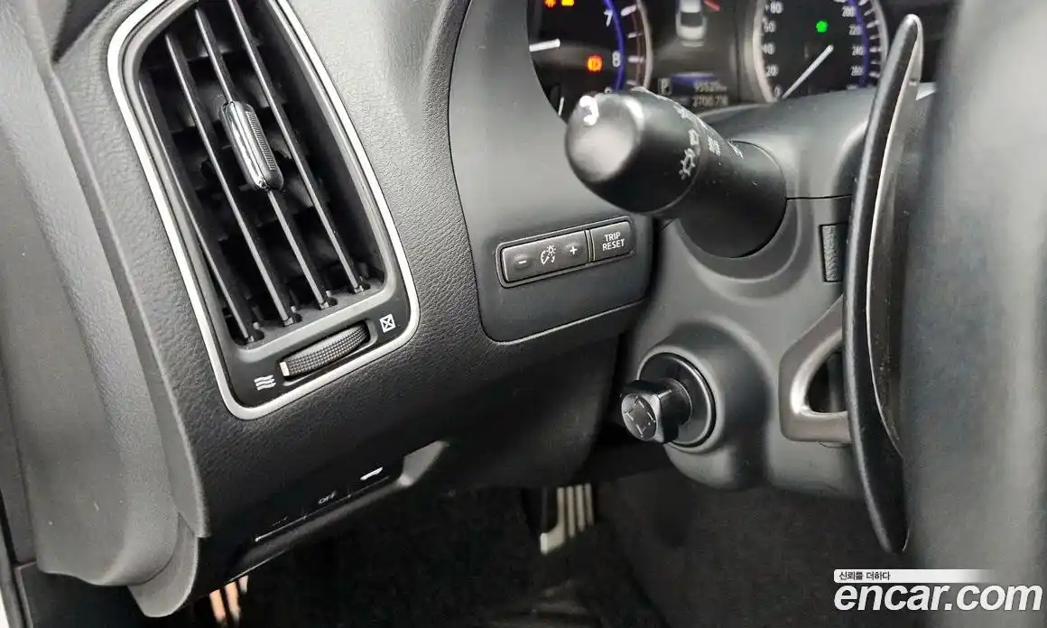 Infiniti Q50 2016 3.5 Автомат в Москве № 246697, фото 14