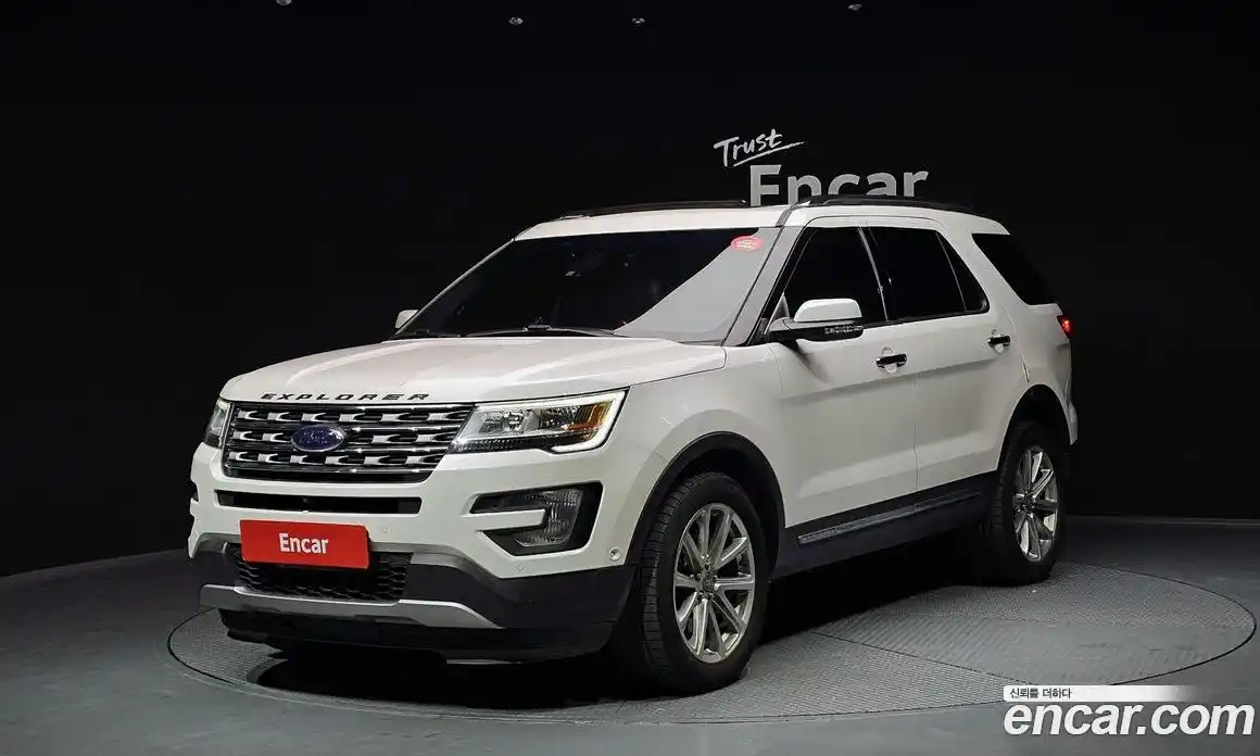 Ford Explorer 2016 2.3 Автомат в Москве № 246854, фото 1