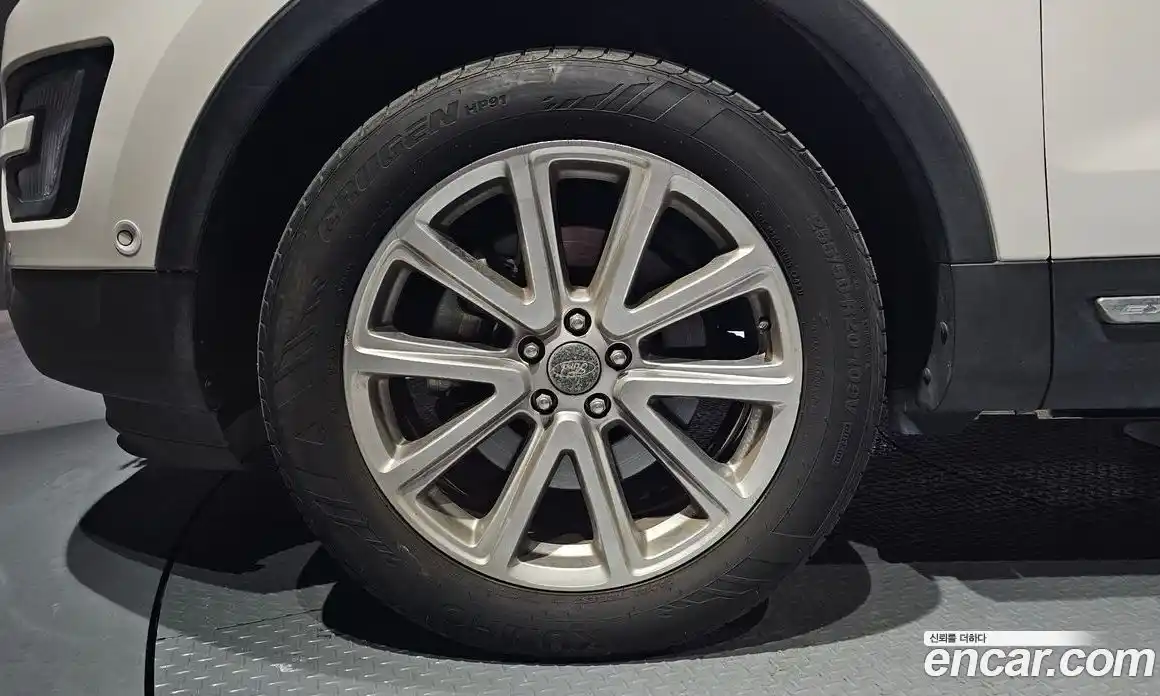 Ford Explorer 2016 2.3 Автомат в Москве № 246854, фото 5