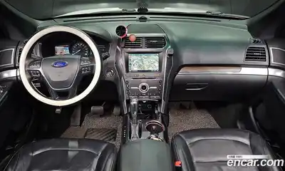 Ford Explorer 2016 2.3 Автомат в Москве № 246854, миниатюра 7