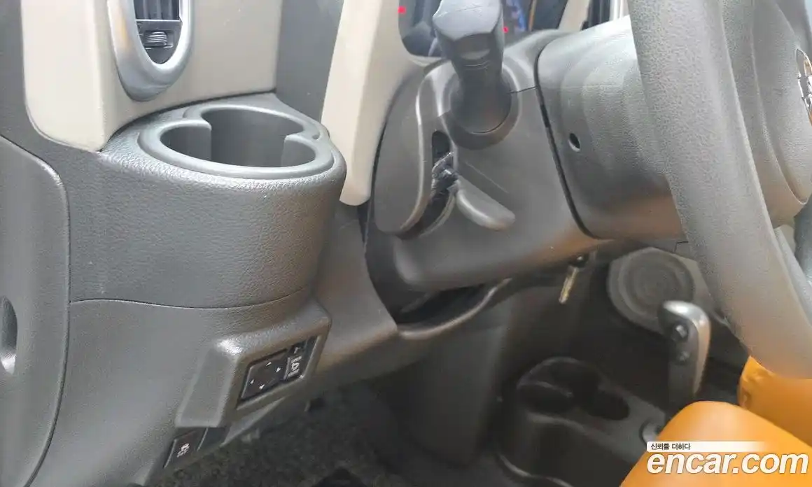 Nissan Cube 2012 1.8 Автомат в Москве № 248656, фото 17