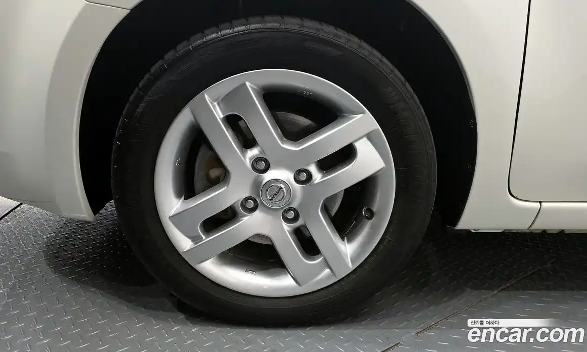 Nissan Cube 2012 1.8 Автомат в Москве № 248656, фото 5