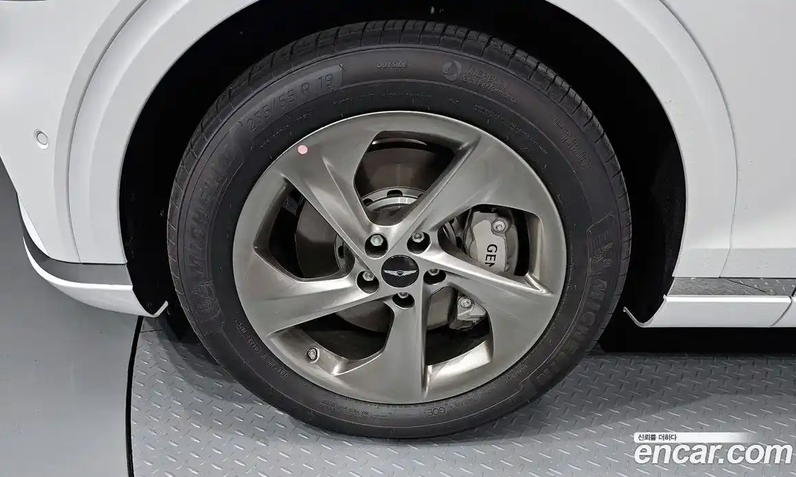 Genesis GV70 2025 2.5 Автомат в Москве № 24865, фото 20