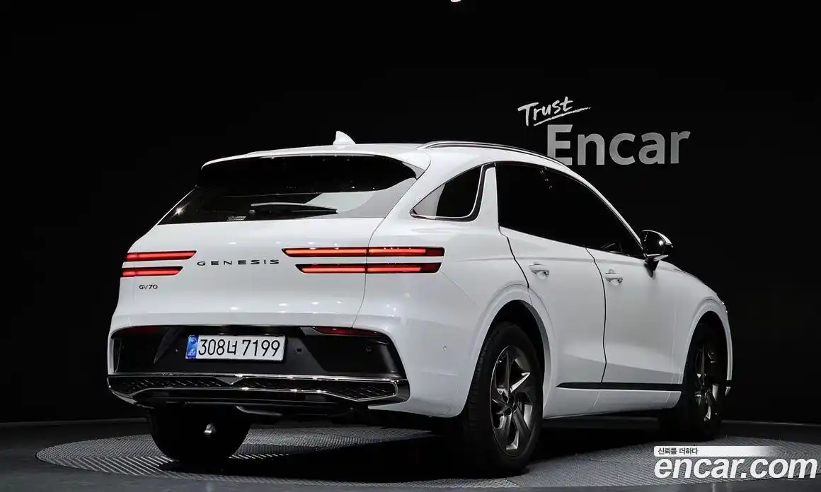 Genesis GV70 2025 2.5 Автомат в Москве № 24865, фото 6