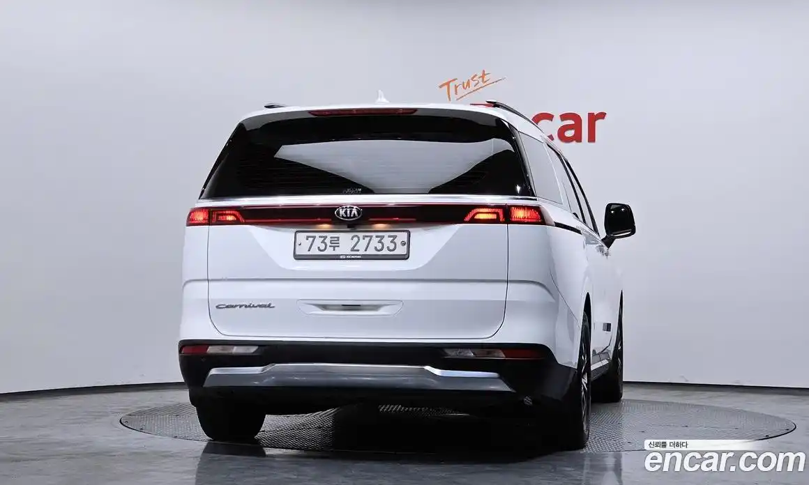 Kia Canival 2021 2.2 Автомат в Москве № 250313, фото 11