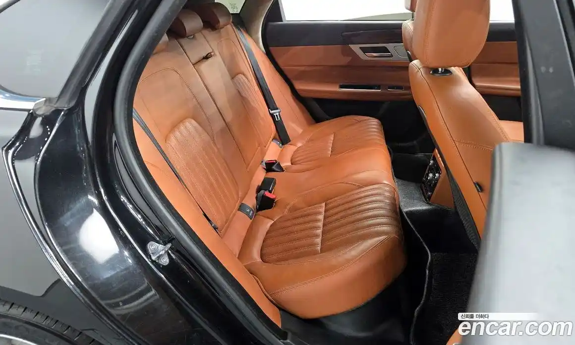 Jaguar XF 2019 2.0 Автомат в Москве № 256078, фото 14