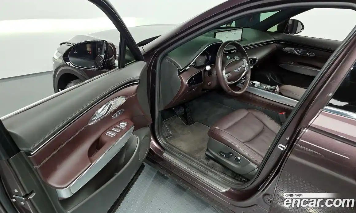 Genesis GV70 2022 2.5 Автомат в Москве № 27291, фото 17