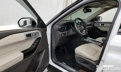 Ford Explorer 2022 3.0 Автомат в Москве № 273400, миниатюра 7