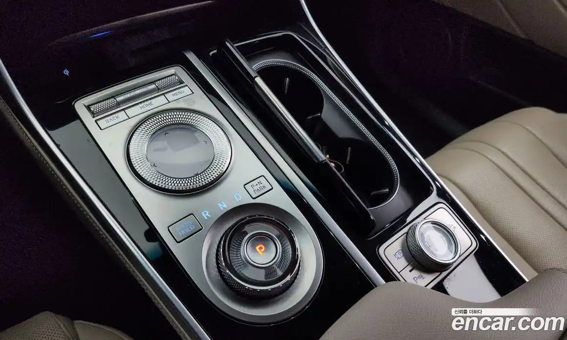 Genesis GV80 2022 2.5 Автомат в Москве № 27785, фото 20