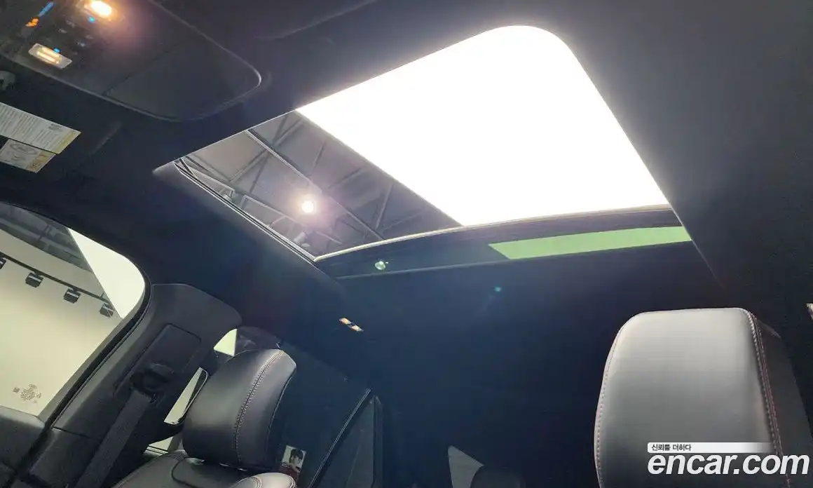 Ford Explorer 2025 2.3 Автомат в Москве № 280289, фото 15