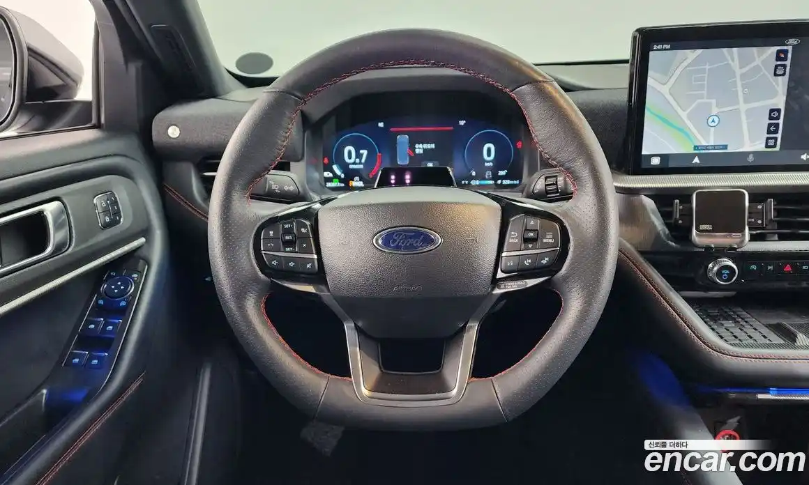 Ford Explorer 2025 2.3 Автомат в Москве № 280289, фото 17