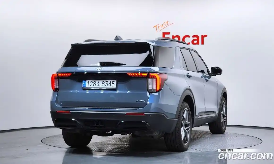 Ford Explorer 2025 2.3 Автомат в Москве № 280289, фото 20