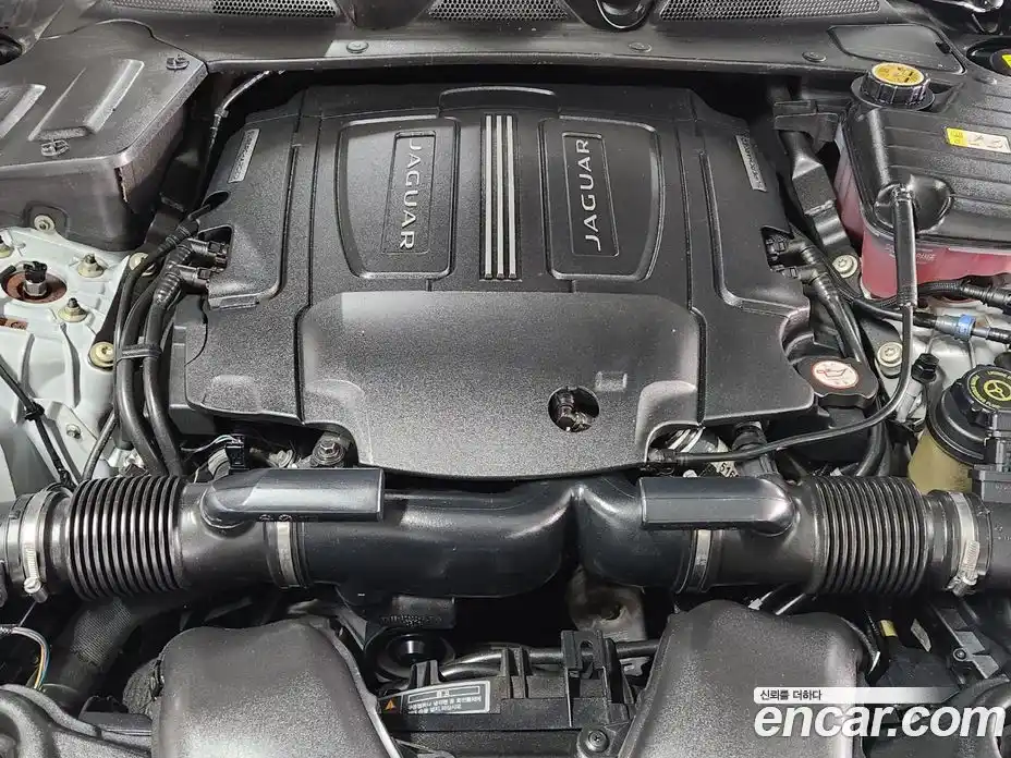 Jaguar XJ 2015 3.0 Автомат в Москве № 283976, фото 20